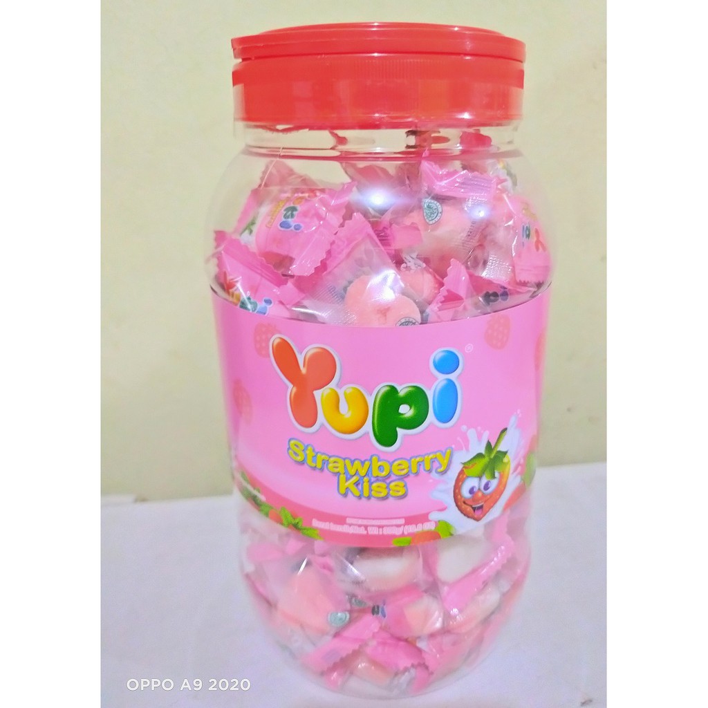 Jual Permen Yupi Strawberry Kiss Jar Toples Shopee Indonesia