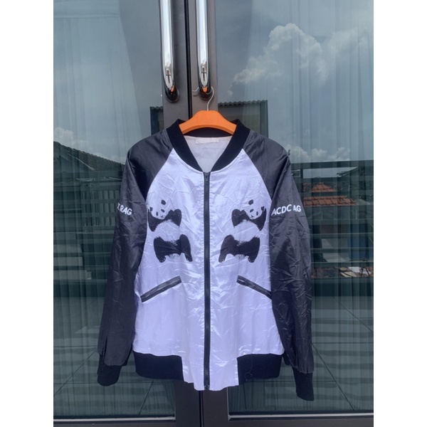Sukajan panda thrift second