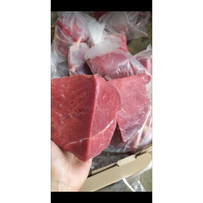 

Daging rendang utuh