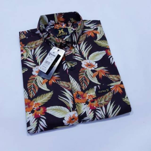 Kemeja Surfing Hurley motif daun pantai