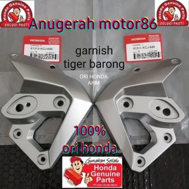 61313-KCJ-640 61314-KCJ-640 garnish kupingan lampu tiger revo harga satuan
