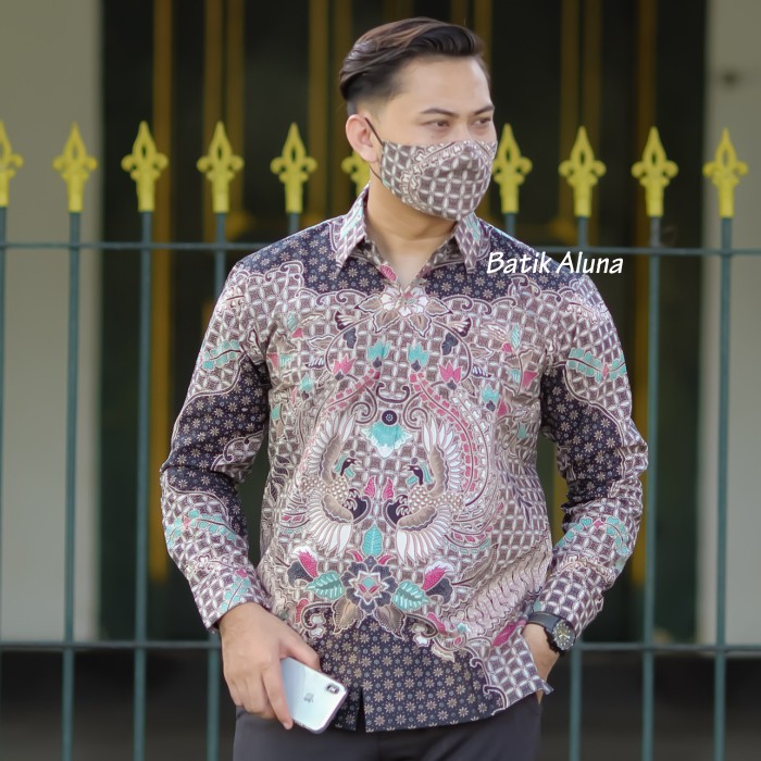 Baju Pakaian Kemeja Batik Cowok Lengan Panjang Seragam Solo Jawa Modern Produsen Batik Aluna PCW 015