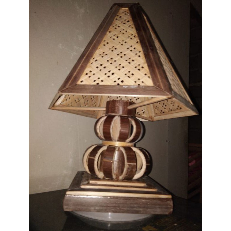 lampu tidur , kerajinan tangan berbahan dasar bambu
