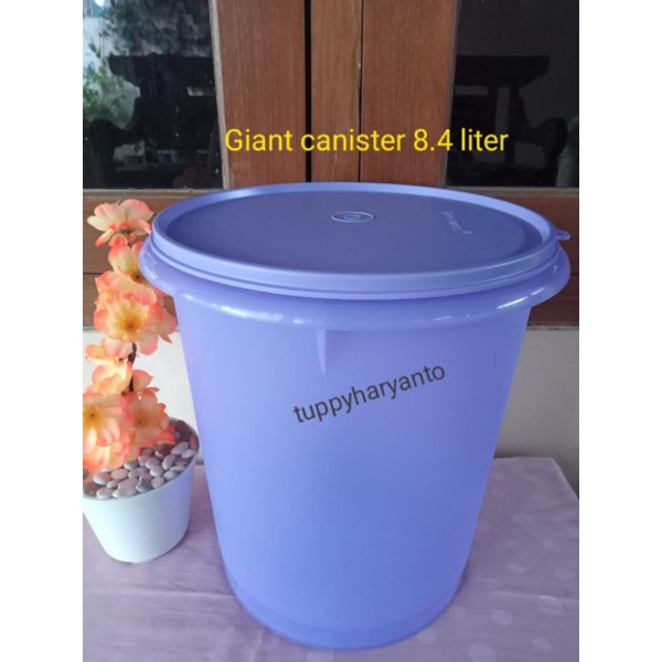 Toples besar / jumbo giant canister ungu 8.4 liter tupperware