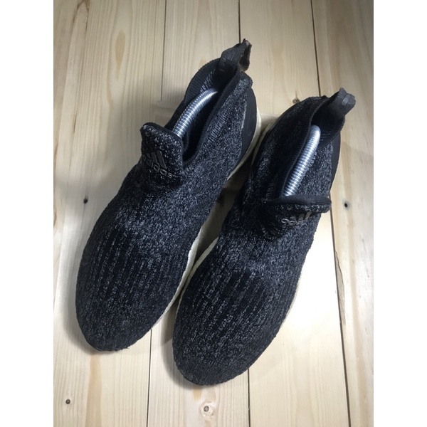 Adidas Continental ultraboost