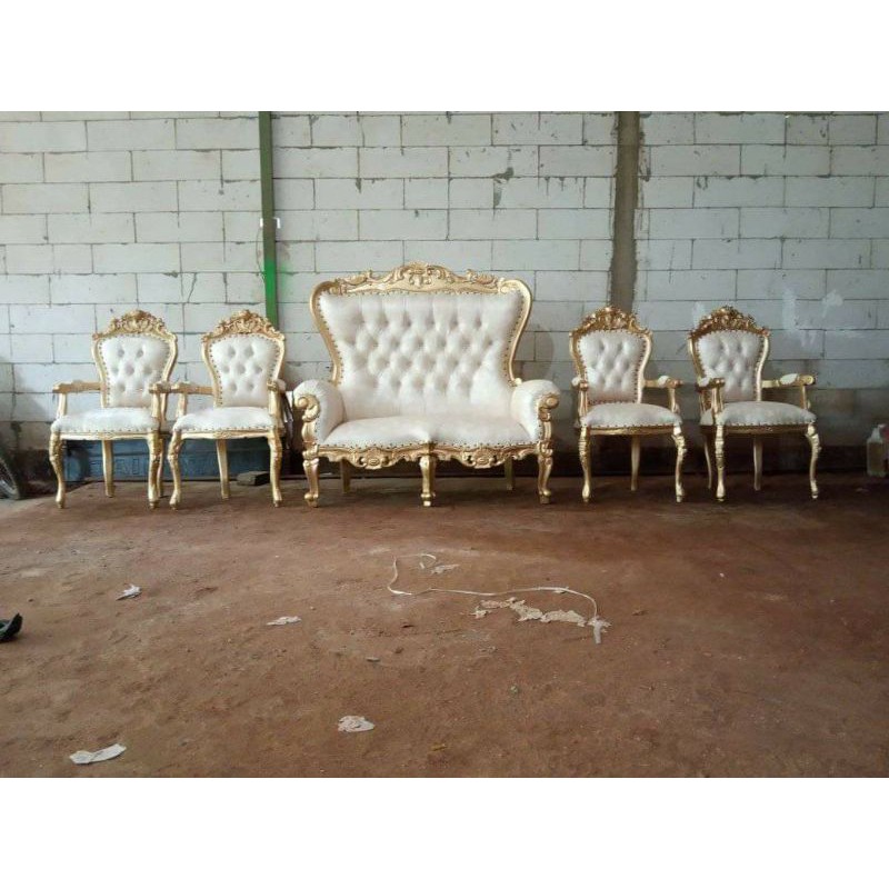 Satu set kursi pelaminan/ set kursi pengantin / kursi pelaminan murah/ kursi pengantin murah