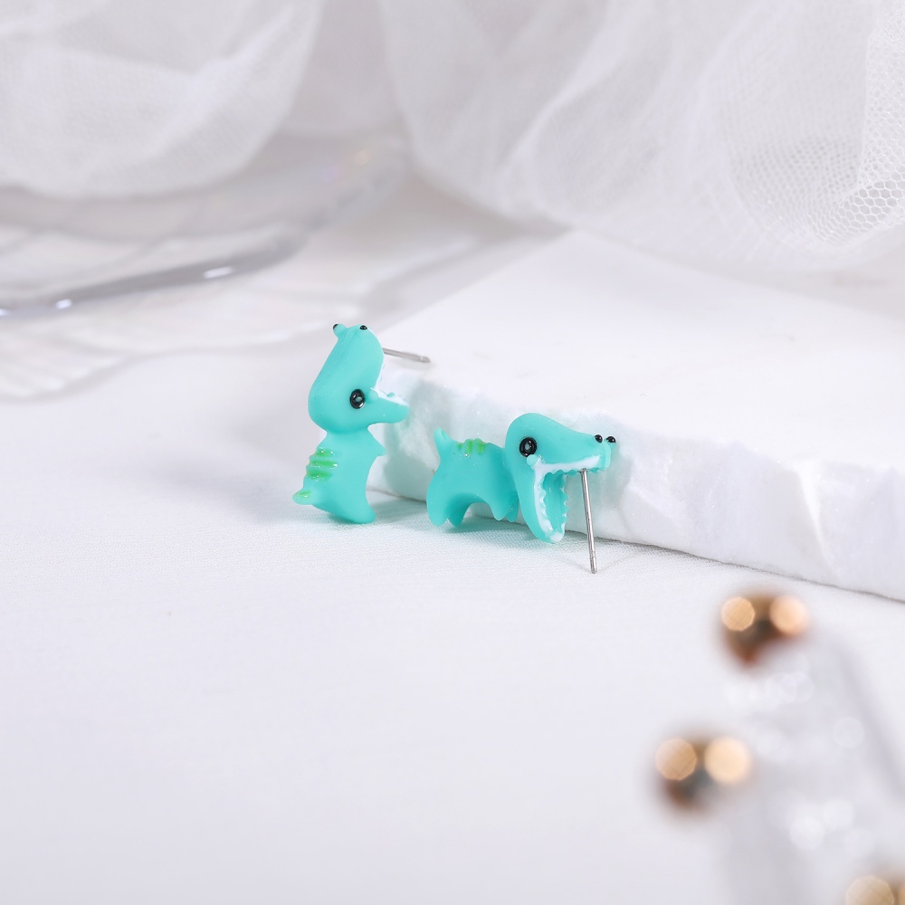 1 Pasang Anting Stud Piercing Bentuk Kartun Hewan Anjing Paus Dinosaurus Bahan Resin Warna-Warni