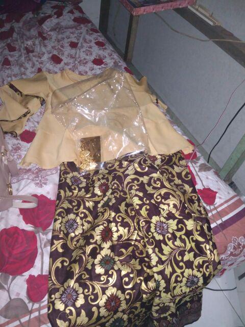 Zola_batik Wanita Morena Ruffle