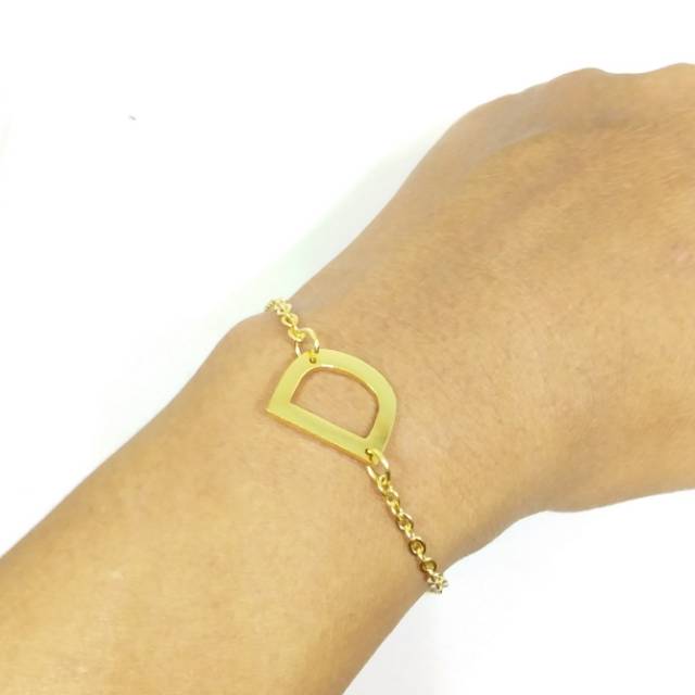 Gelang huruf inisial | gelang huruf inisial titanium