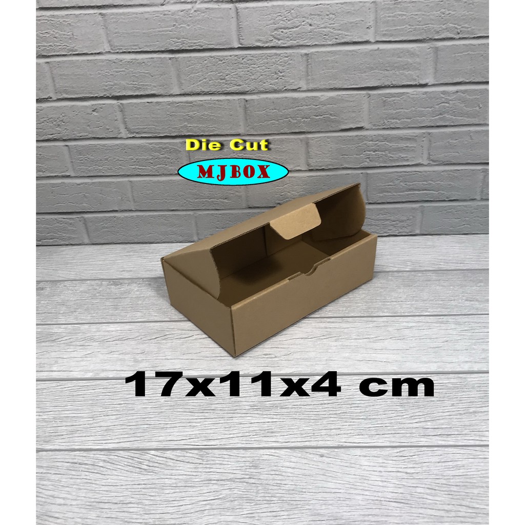 KARDUS  UK.17x11x4 CM...DIE CUT KARTON BOX  UNTUK KOTAK SOUVENIR DLL MODEL BOX PIZZA-1