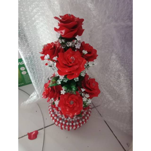 Bunga dinding pot rotan