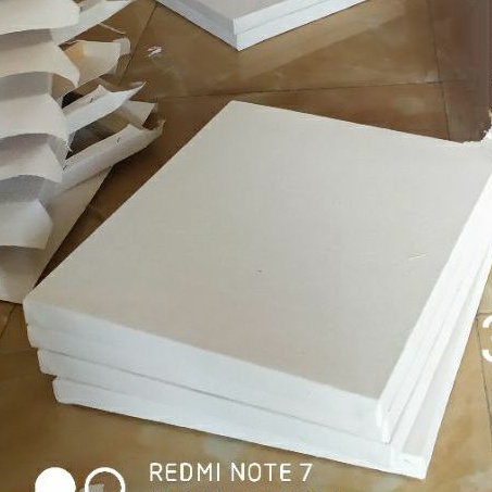 

kanvas ukurn 55x75cm