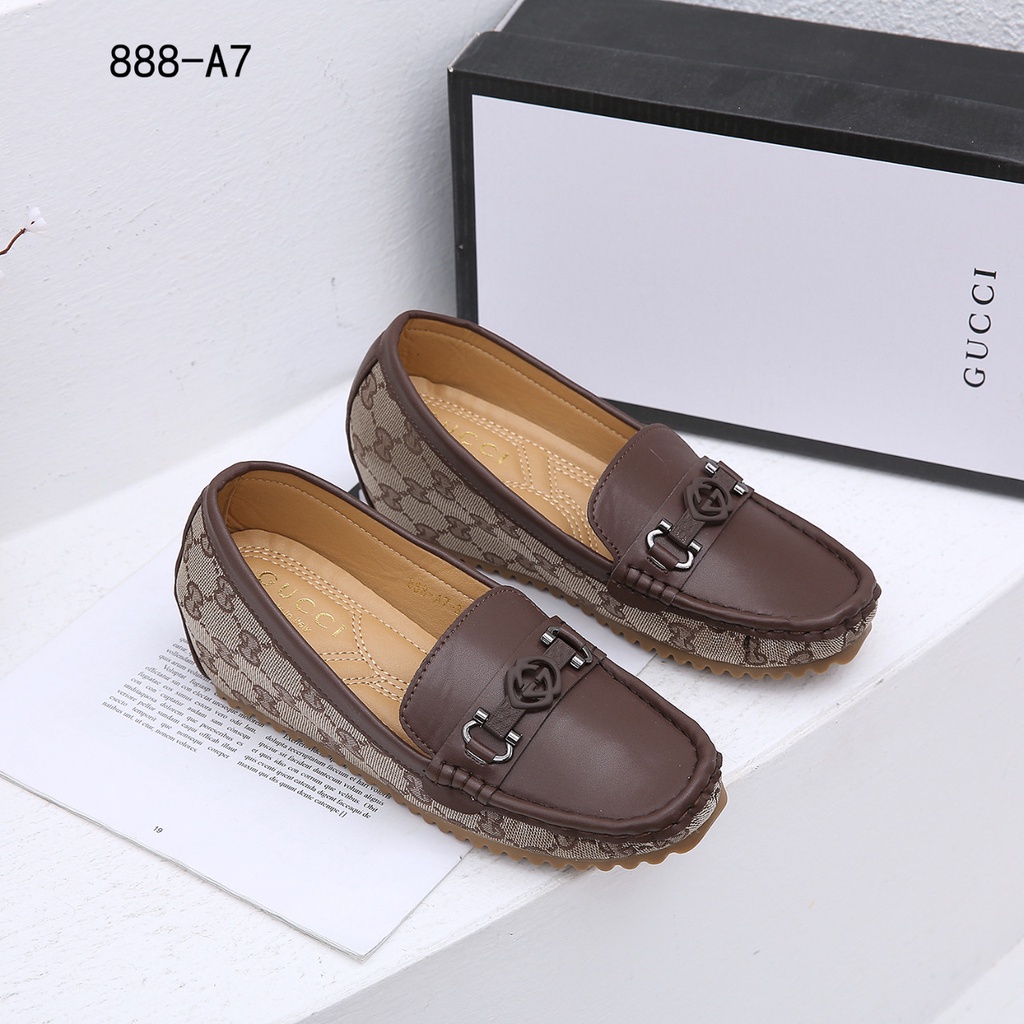 GC Wedges 888-A7