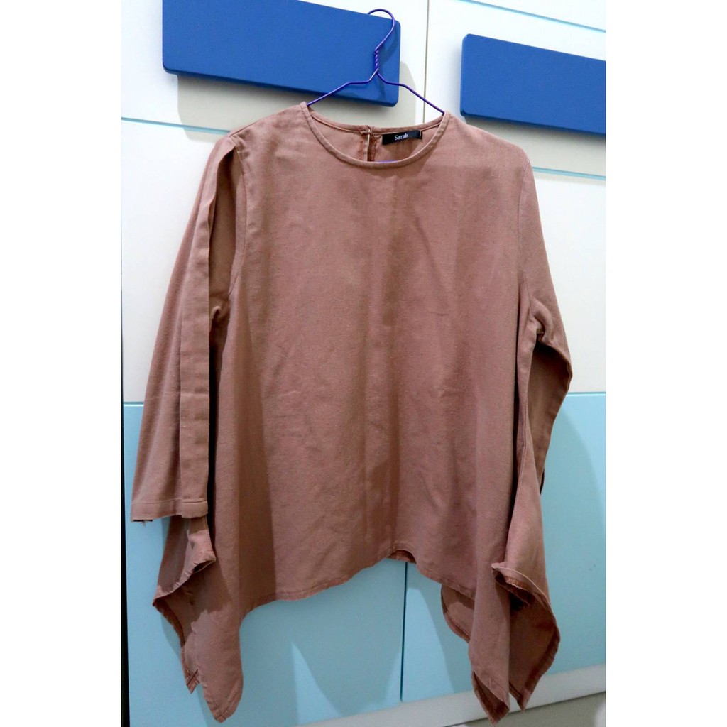 (PRELOVED) Atasan Wanita Warna Coklat Muda FIT TO L