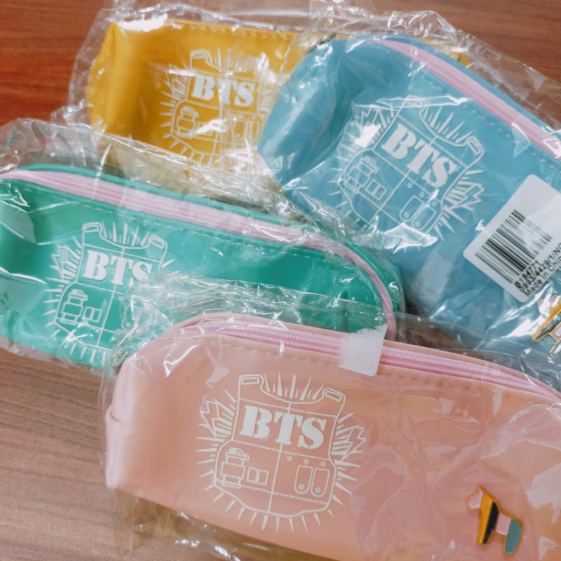 

kotak pensil resleting BTS