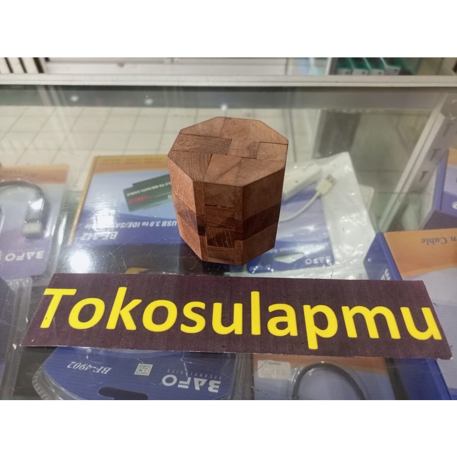Puzzle Rubik Kayu Wood Model Keempat