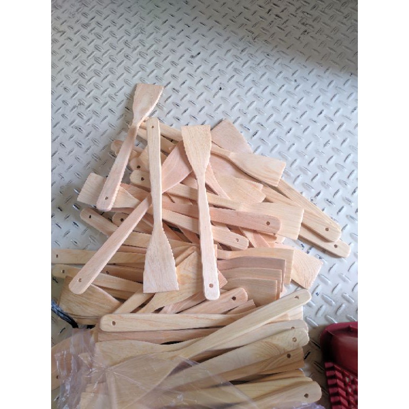 Sutil / Sendok / Spatula / Sodet Kayu Pinus P35 / SUTIL PINUS