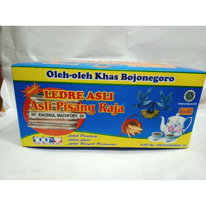 

Cemilan Snack Ledre pisang raja khas padangan