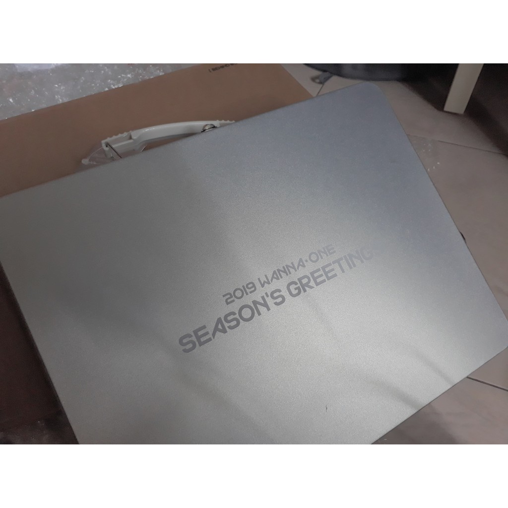 Sharing Wanna One Season's Greetings