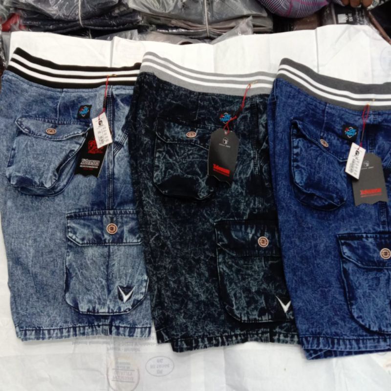Celana pendek kempol jeans pinggang karet pria dewasa/celana pendek jeans kempol sandwash