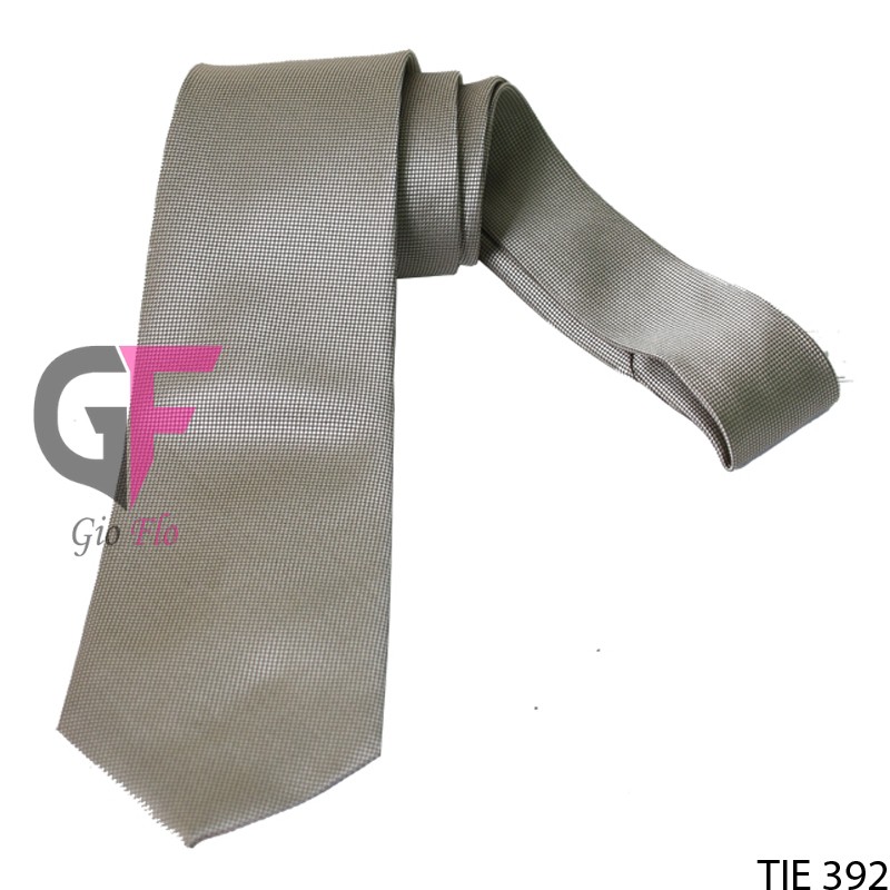 GIOFLO Dasi Kantor Pria Motif Kotak Kecil Silver / TIE 392