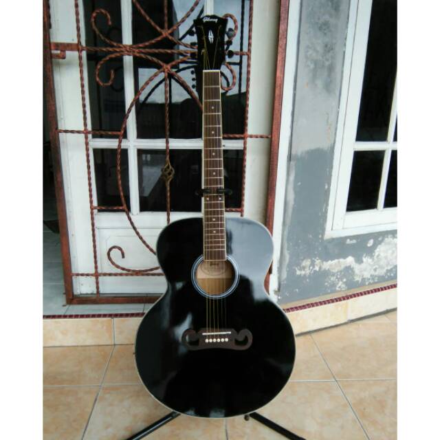 Gitar Gibson Pemula