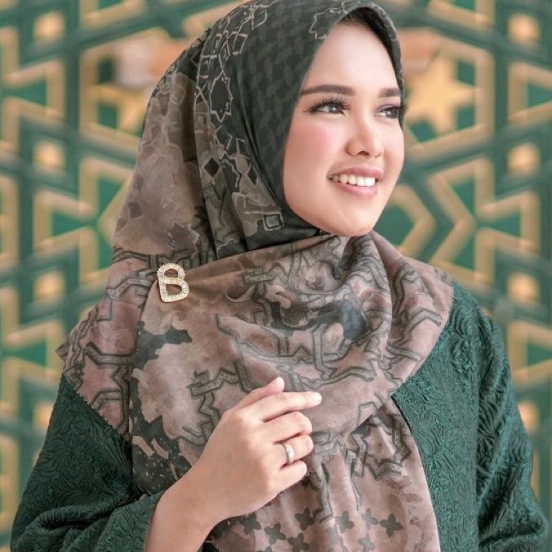 Buttonscarves Haramain Emerald Preloved