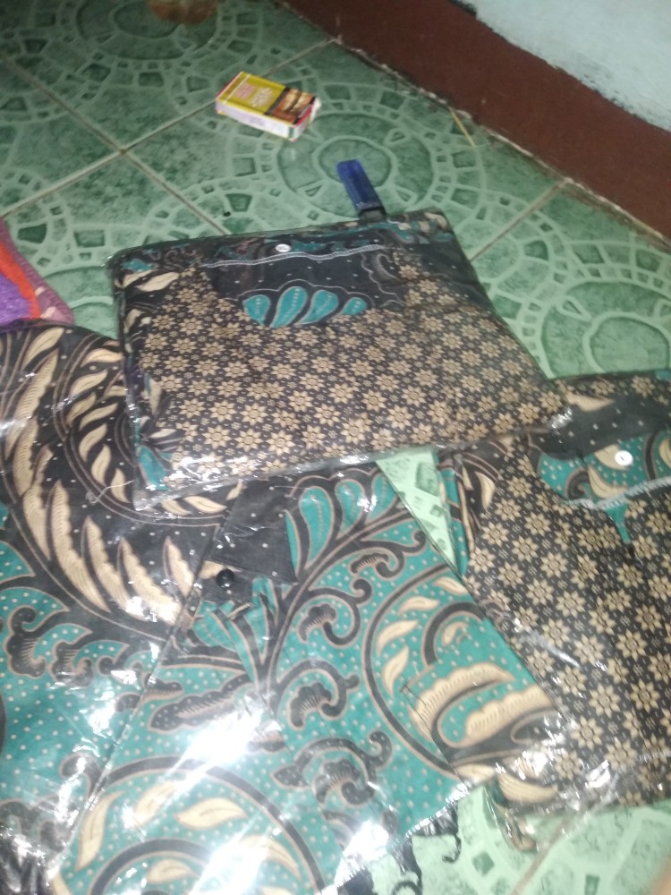 Bisa Pisah Batik Couple Keluarga Sania Ruffle Ori Ndoro Jowi Termurah