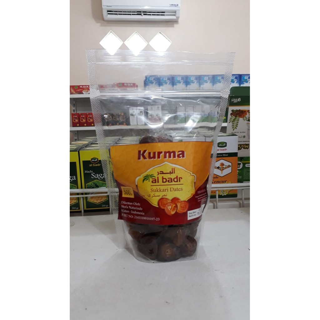 

Buah Kurma Sukkari Basah 500 Gram | Sukari Daging Tebal & Lembut | Kurma Raja Sukkari Segar