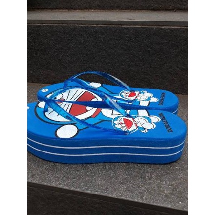 Oke Price.. BEST SELLER  SANDAL JEPIT WEDGES FLAT LIST PUTIH DORAEMON BIRU 4CM