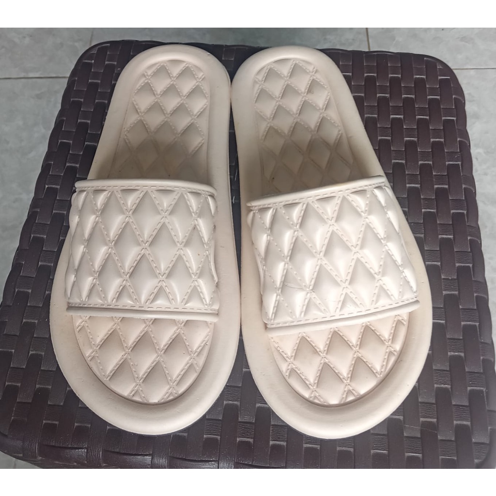 sandal slip wanita/sandal slop wanita terbaru/sandal kokop wanita polos