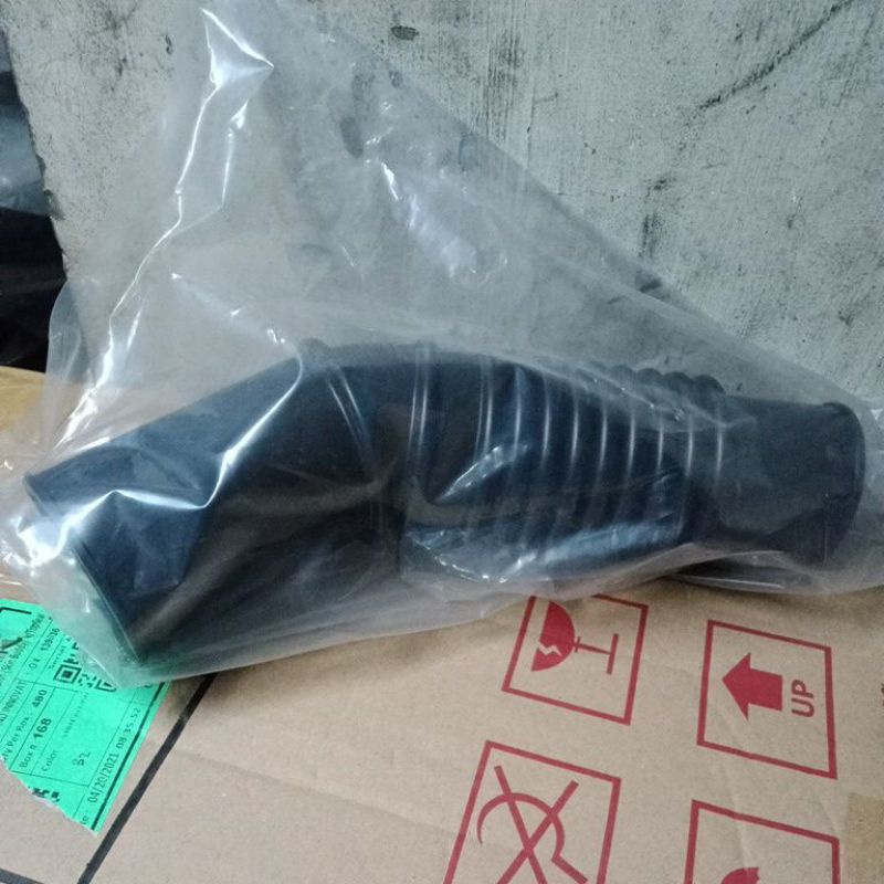 selang hawa mobil L300 solar Orisinil deler