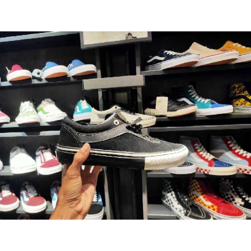 Sepatu VANS SKATEBOARDING PACCBET