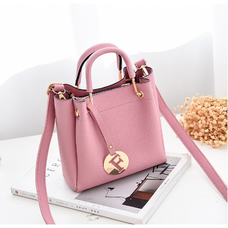 Yumna Tas Wanita Branded Selempang Sling Kantor Kerja