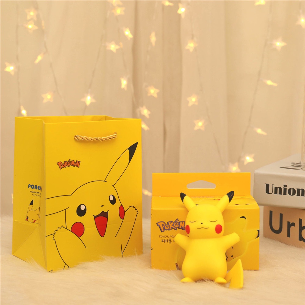 1pc Lampu Malam Bentuk Pikachu Untuk Kamar Tidur / Ruang Tamu