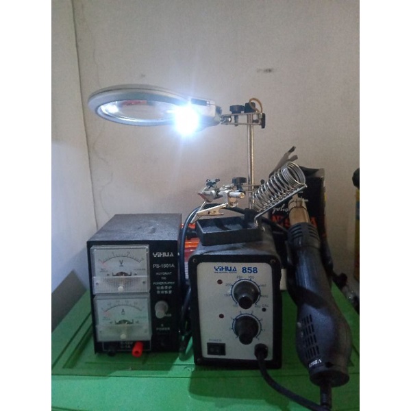 Blower yihua 858D power suply 1A dan jepitan pcb+pembesar