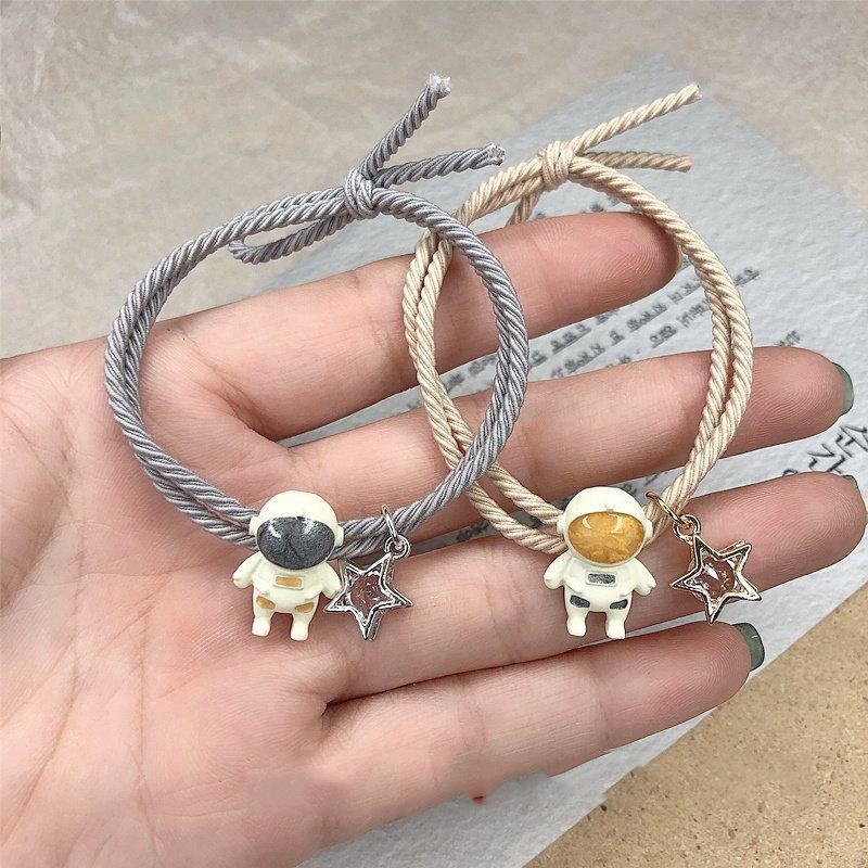 Gelang Couple Karet Astronot Persahabatan / Gelang Astronot Dengan Aksen Bintang