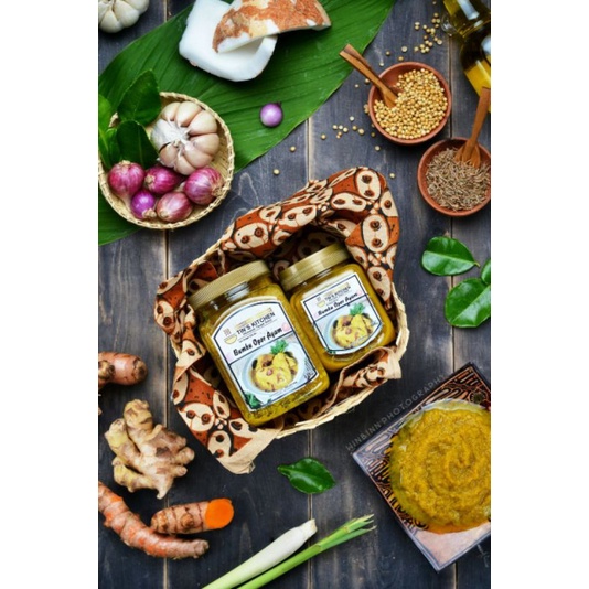 

Bumbu Opor/TIN'S KITCHEN/Bumbu Masak Instant/Premium Praktis Enak Sehat Tanpa Pengawet Cita Rasa Resto 220gr