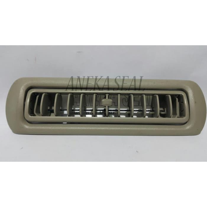 Grill AC Innova Belakang Lama