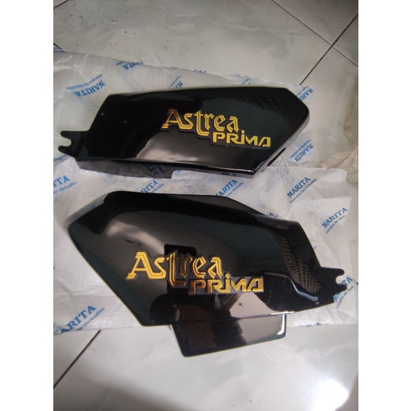 tutup box accu /aki motor astrea prima