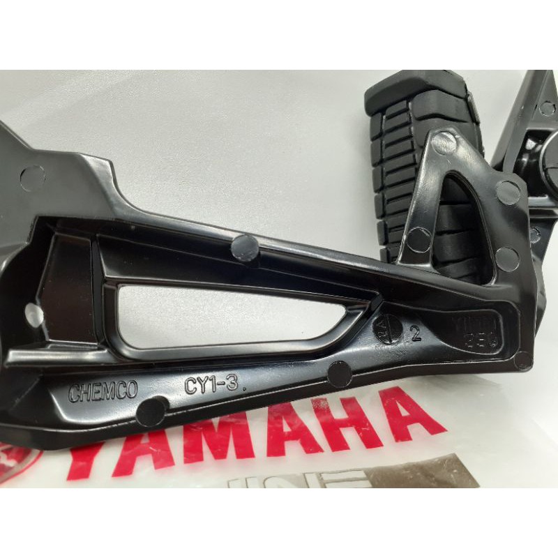 alumunium futstep footstep step belakang vega r 06 hitam kanan original ygp 3s0d74400