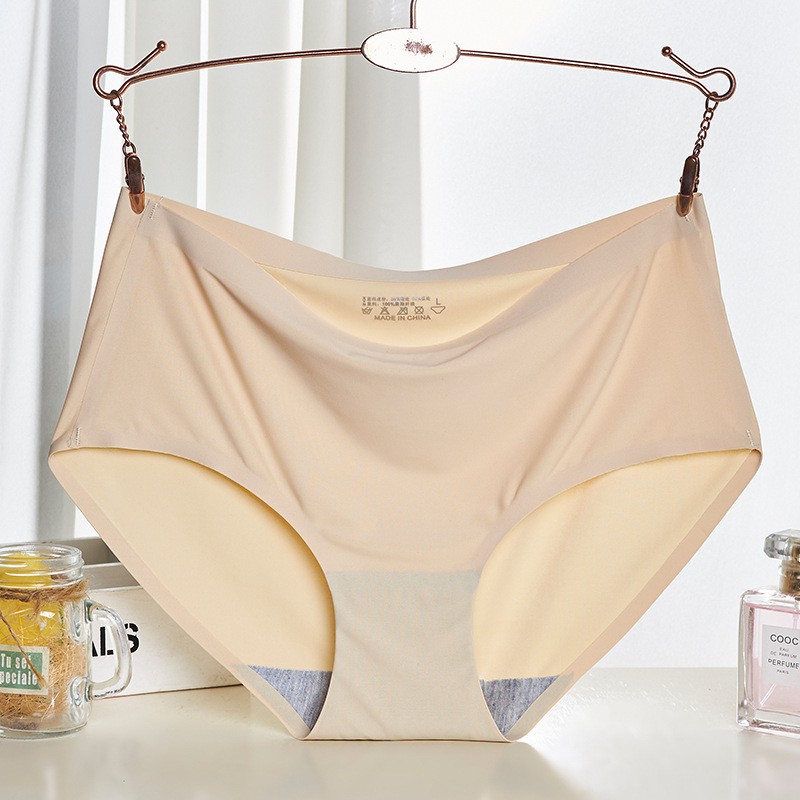 Celana Dalam Wanita Seamless Panties lingerie Bahan ice Silk c052-1