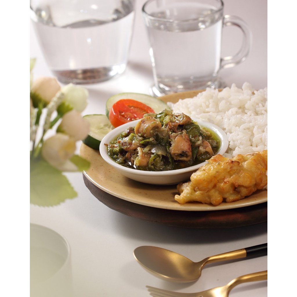 

HAZELLEY - CUMI ASIN SAMBAL IJO SIAP SAJI TANPA BAHAN PENGAWET - FROZEN FOOD - BUKA PUASA