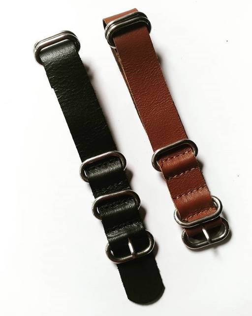 Strap nato kulit.