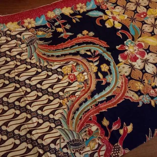 Kain Batik Solo Merak