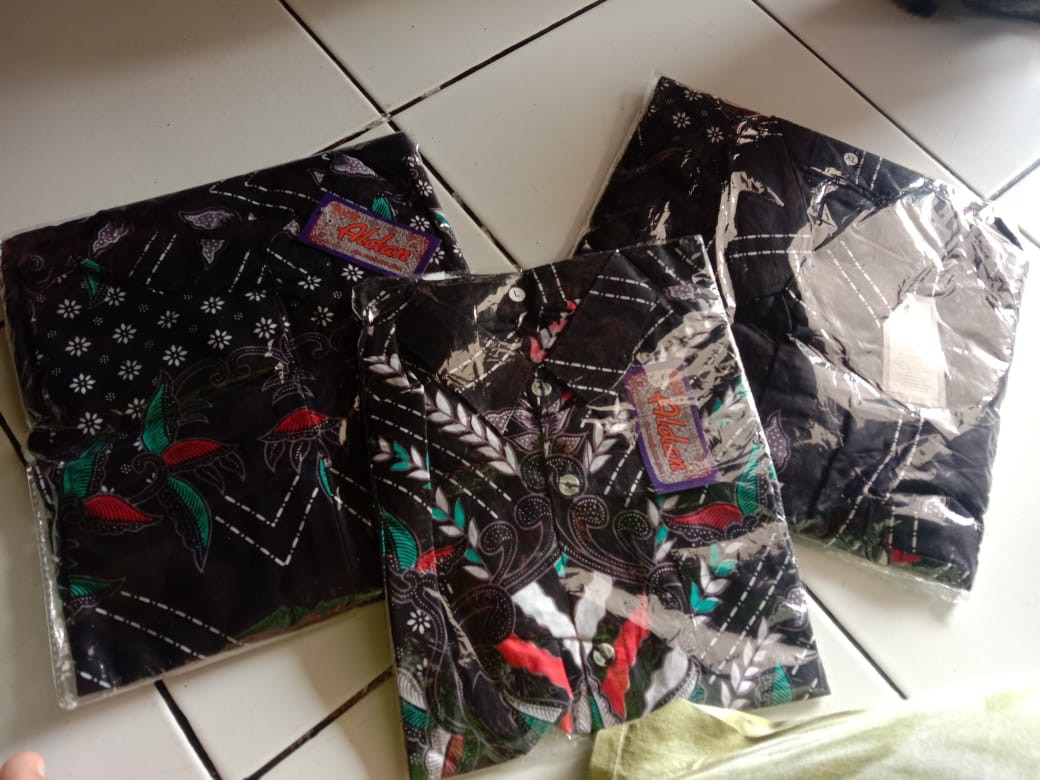 Maura Couple Keluarga Batik Sania Ruffle Batik Couple Sarimbit