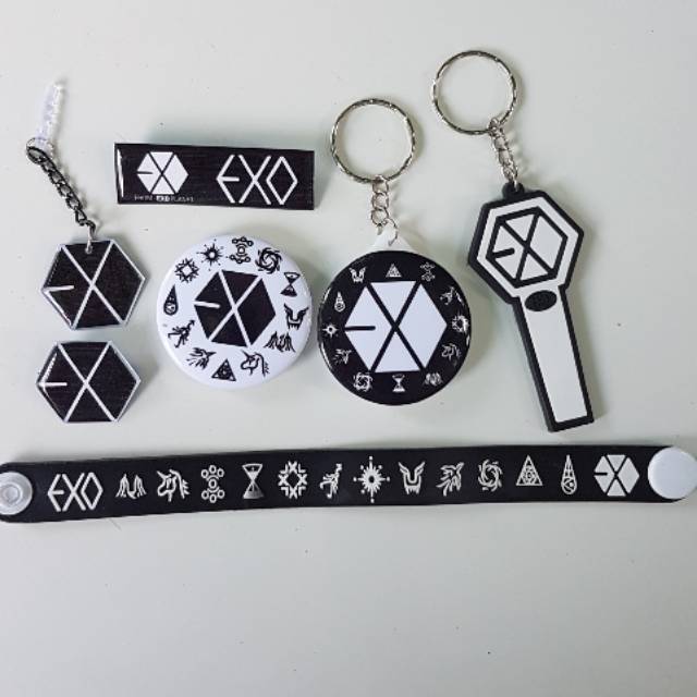 Paket exo kpop stuff exo from exo planet isi 7 item