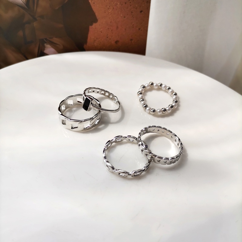 5pcs / set Cincin Jari Telunjuk Model Rantai hollow Gaya Korea Jepang