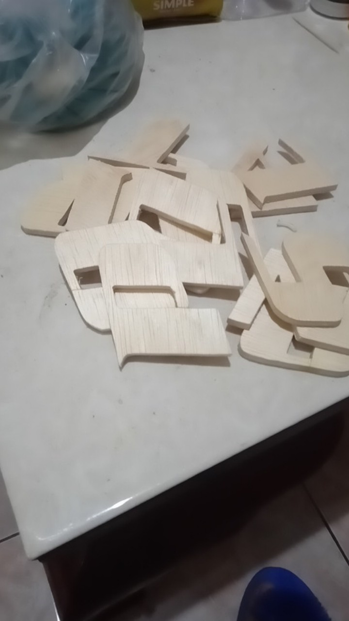 Huruf Kayu Unik Keren