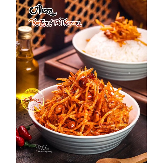 

ALEZA Keripik Kentang Teri Kacang (Kering Kentang Mustofa) 120gr/200gr